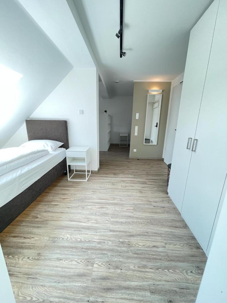 Gaestehaus Hirsch 93 Straubenhardt Екстер'єр фото